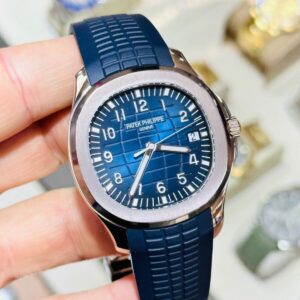 Patek Philippe 42.2mm Men's Aquanaut Watch Blue Dial 5168G